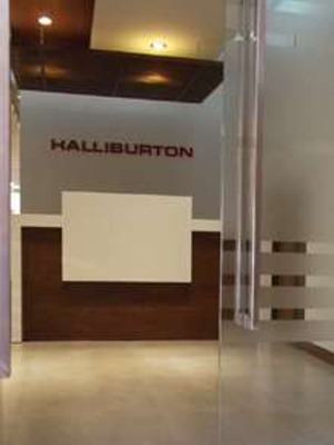 HALLIBURTON OFFICE INTERIOR AT FORUM KARACHI